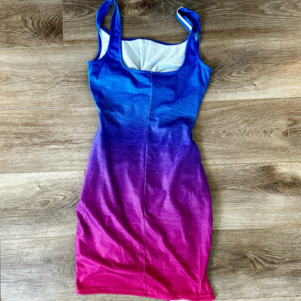 Sundress - Picture 2 of 2